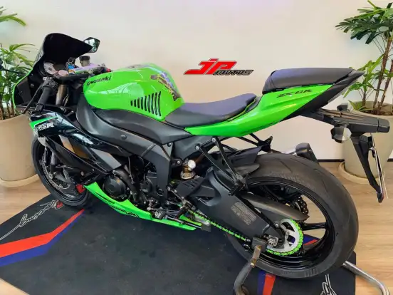 KAWASAKI-NINJA ZX-6R KAWASAKI-NINJA ZX-6R-2009