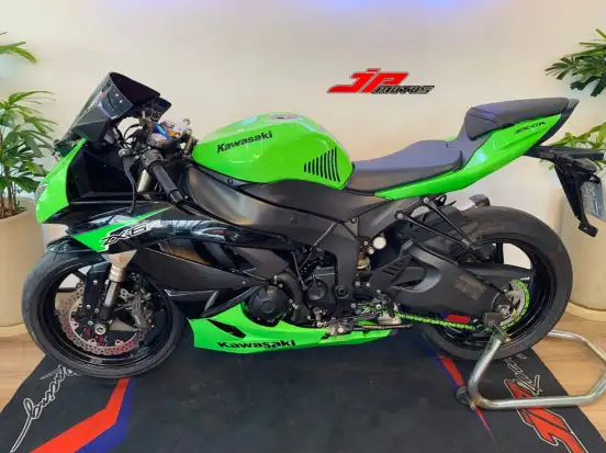 KAWASAKI-NINJA ZX-6R-2009