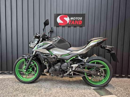 KAWASAKI-Z500 SE-2025
