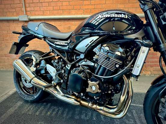 KAWASAKI-Z900RS-2020