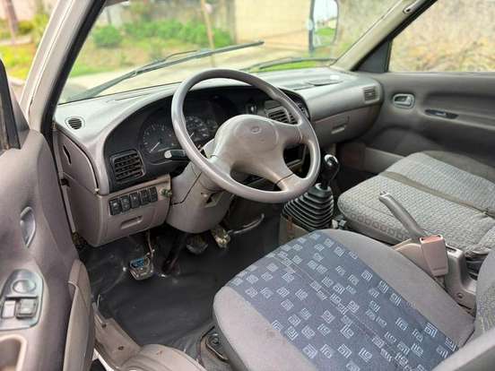 KIA-BESTA-2000