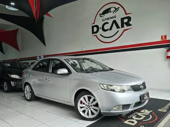 KIA-CERATO-2010