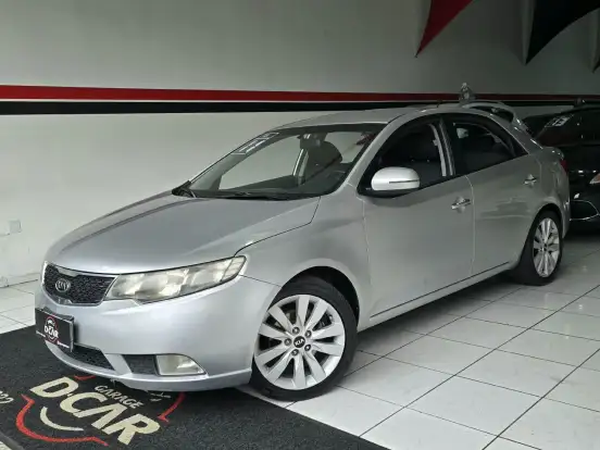 KIA-CERATO-1.6 SX3 16V GASOLINA 4P AUTOMÁTICO KIA-CERATO-2010