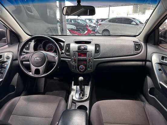 KIA-CERATO-2009