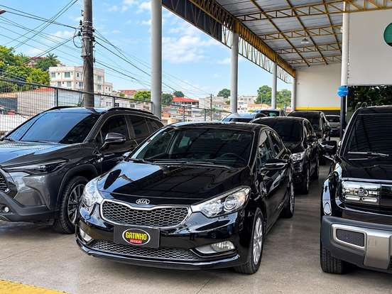 KIA-CERATO-1.6 SX 16V FLEX 4P AUTOMÁTICO KIA-CERATO-2014