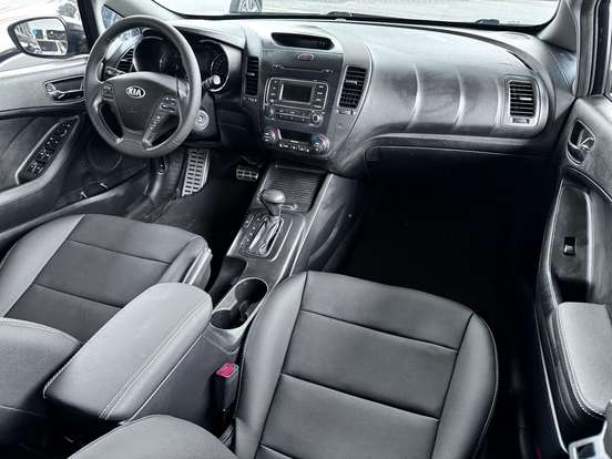 KIA-CERATO-1.6 SX 16V FLEX 4P AUTOMÁTICO KIA-CERATO-2014