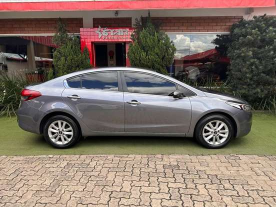 KIA-CERATO-2018