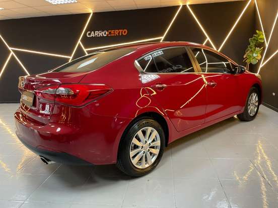 KIA-CERATO-2015