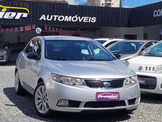 KIA-CERATO-1.6 SX3 16V GASOLINA 4P MANUAL KIA-CERATO-2011