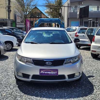 KIA-CERATO-2011