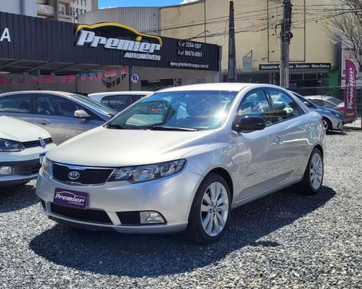 KIA-CERATO-2011