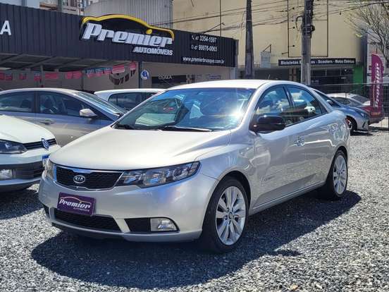 KIA-CERATO-1.6 SX3 16V GASOLINA 4P MANUAL KIA-CERATO-2011