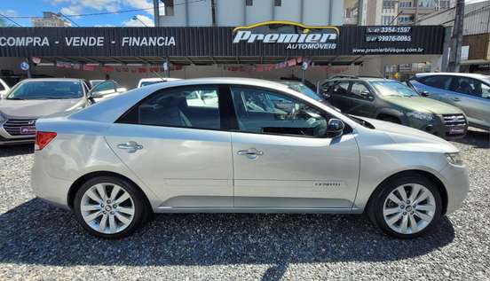 KIA-CERATO-2011