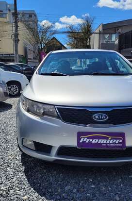 KIA-CERATO-2011