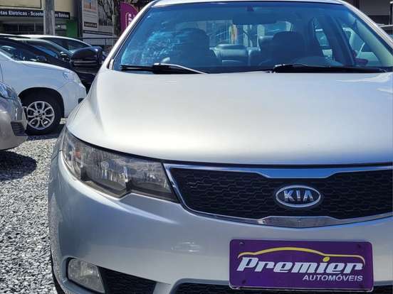 KIA-CERATO-1.6 SX3 16V GASOLINA 4P MANUAL KIA-CERATO-2011