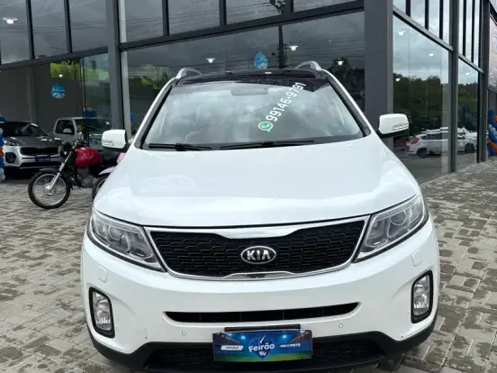 KIA-SORENTO-3.5 V6 GASOLINA EX 7L 4WD AUTOMÁTICO KIA-SORENTO-2014