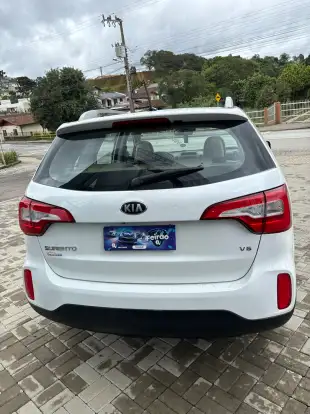 KIA-SORENTO-2014