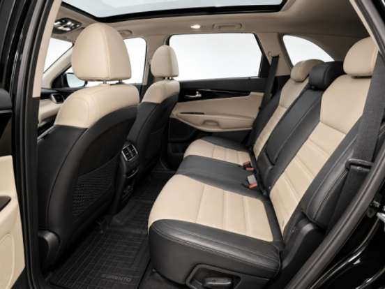 KIA-SORENTO-3.5 V6 GASOLINA EX 7L AUTOMATICO KIA-SORENTO-2018