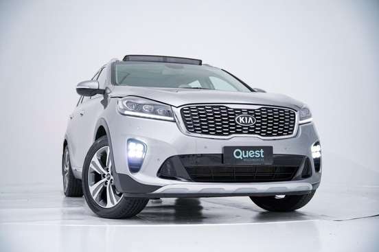 KIA-SORENTO-2019