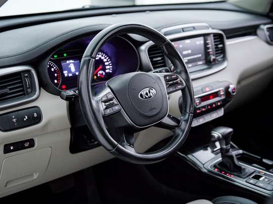 KIA-SORENTO-3.5 V6 GASOLINA EX 7L AWD AUTOMATICO KIA-SORENTO-2019