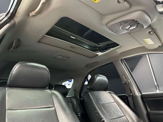 KIA-SORENTO-3.8 EX 4X4 V6 24V GASOLINA 4P AUTOMÁTICO KIA-SORENTO-2009