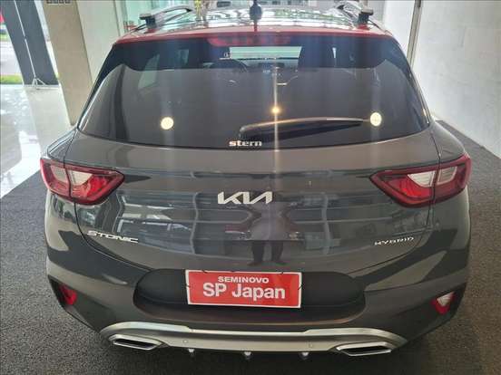 KIA-STONIC-2021