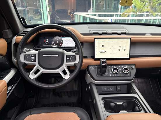 LAND ROVER-DEFENDER-2023