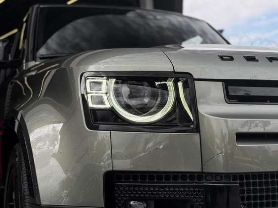 LAND ROVER-DEFENDER-2024