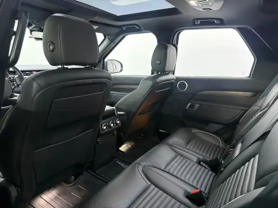 LAND ROVER-DISCOVERY-3.0 V6 TD6 DIESEL HSE 4WD AUTOMÁTICO LAND ROVER-DISCOVERY-2019