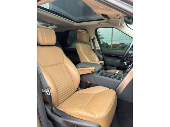 LAND ROVER-DISCOVERY-3.0 D300 TURBO DIESEL HSE AUTOMÁTICO LAND ROVER-DISCOVERY-2021