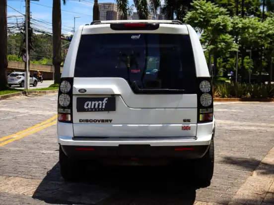 LAND ROVER-DISCOVERY 4-3.0 SE 4X4 V6 24V BI-TURBO DIESEL 4P AUTOMÁTICO LAND ROVER-DISCOVERY 4-2015