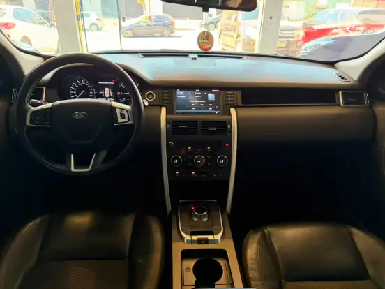 LAND ROVER-DISCOVERY SPORT-2016