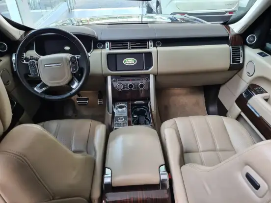 LAND ROVER-RANGE ROVER VOGUE-3.0 TDV6 4X4 24V TURBO DIESEL 4P AUTOMÁTICO LAND ROVER-RANGE ROVER VOGUE-2015