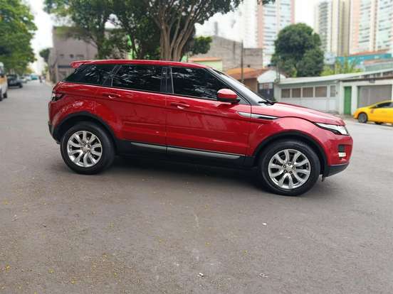 LAND ROVER-RANGE ROVER EVOQUE-2.0 PURE 4WD 16V GASOLINA 4P AUTOMÁTICO LAND ROVER-RANGE ROVER EVOQUE-2014