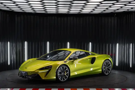 MCLAREN ARTURA 3.0 V6 BITURBO HYBRID SSG
