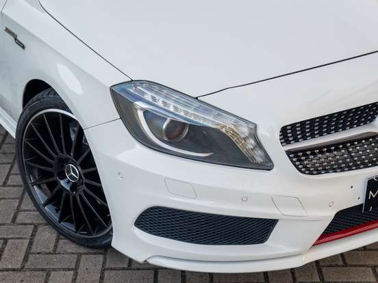 MERCEDES-BENZ-A 250-2014