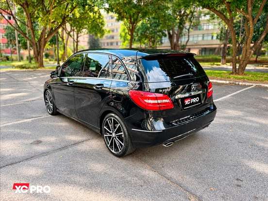 MERCEDES-BENZ-B 200-2014