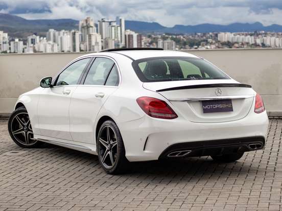 MERCEDES-BENZ-C 250-2.0 CGI SPORT TURBO 16V GASOLINA 4P AUTOMÁTICO MERCEDES-BENZ-C 250-2015
