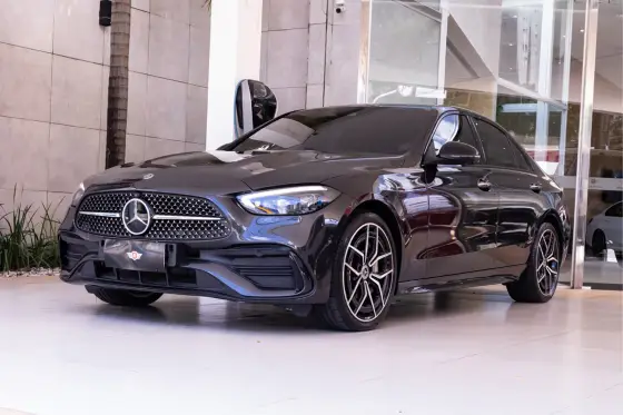 MERCEDES-BENZ C 300 2.0 EQ BOOST HÍBRIDO AMG LINE 9G-TRONIC