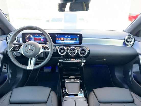 MERCEDES-BENZ-CLA 200-1.3 MHEV PROGRESSIVE 7G-DCT MERCEDES-BENZ-CLA 200-2025