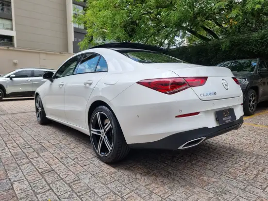 MERCEDES-BENZ-CLA 250-2.0 CGI GASOLINA 7G-DCT MERCEDES-BENZ-CLA 250-2021