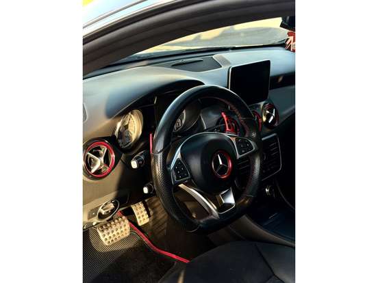 MERCEDES-BENZ-CLA 250-2.0 SPORT 16V TURBO GASOLINA 4P AUTOMÁTICO MERCEDES-BENZ-CLA 250-2015