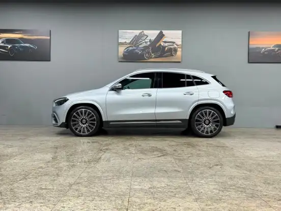MERCEDES-BENZ-GLA 200-1.3 MHEV AMG LINE 7G-DCT MERCEDES-BENZ-GLA 200-2025