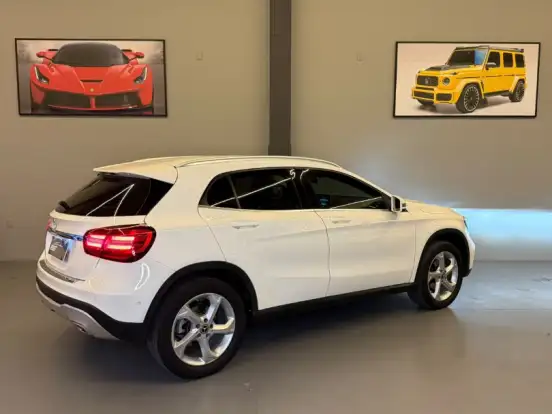 MERCEDES-BENZ-GLA 200-1.6 CGI FLEX ADVANCE 7G-DCT MERCEDES-BENZ-GLA 200-2018