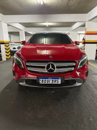 MERCEDES-BENZ-GLA 200-1.6 CGI VISION 16V TURBO FLEX 4P AUTOMÁTICO MERCEDES-BENZ-GLA 200-2015