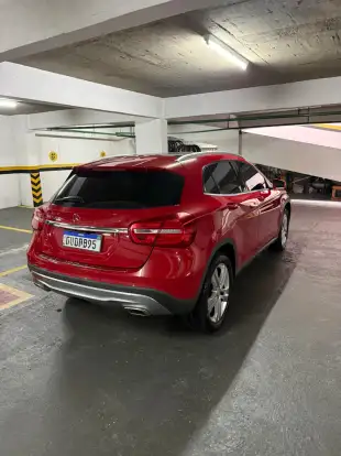 MERCEDES-BENZ-GLA 200-1.6 CGI VISION 16V TURBO FLEX 4P AUTOMÁTICO MERCEDES-BENZ-GLA 200-2015