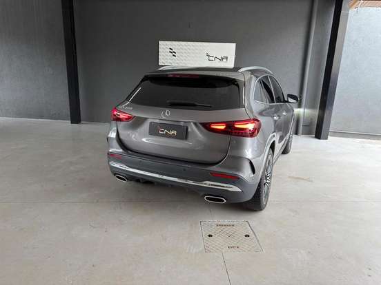 MERCEDES-BENZ-GLA 200-1.3 MHEV AMG LINE 7G-DCT MERCEDES-BENZ-GLA 200-2024