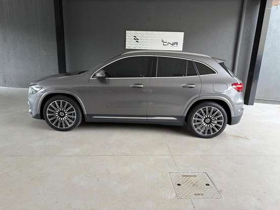 MERCEDES-BENZ-GLA 200-1.3 MHEV AMG LINE 7G-DCT MERCEDES-BENZ-GLA 200-2024