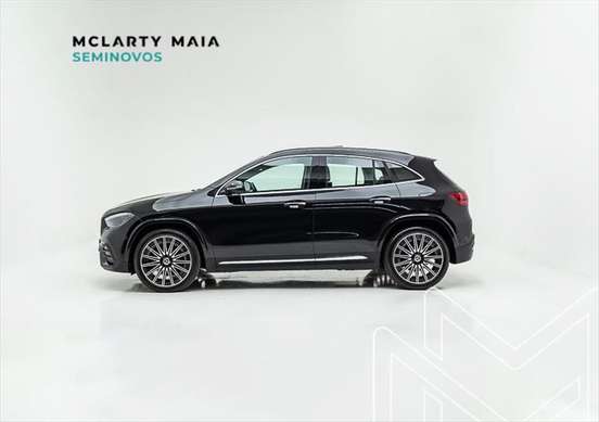 MERCEDES-BENZ-GLA 200-2025