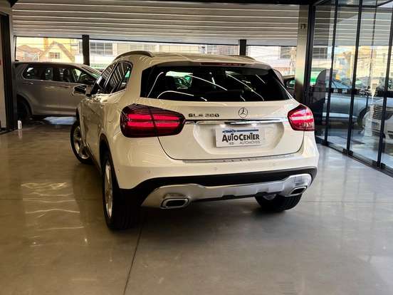 MERCEDES-BENZ-GLA 200-1.6 CGI FLEX ADVANCE 7G-DCT MERCEDES-BENZ-GLA 200-2019